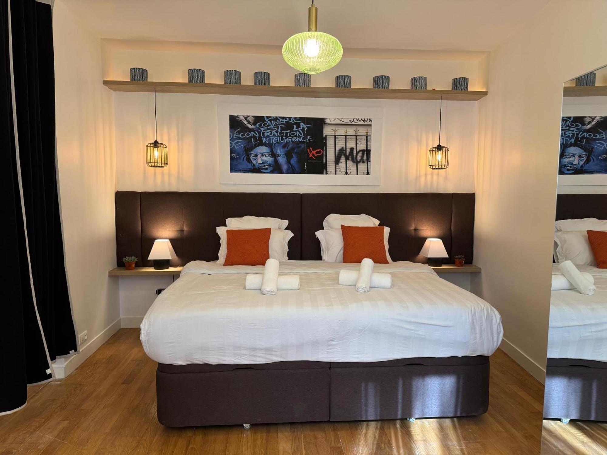 Appartement Marais, Sainte-croix Bretonnerie - 6 Places Paris