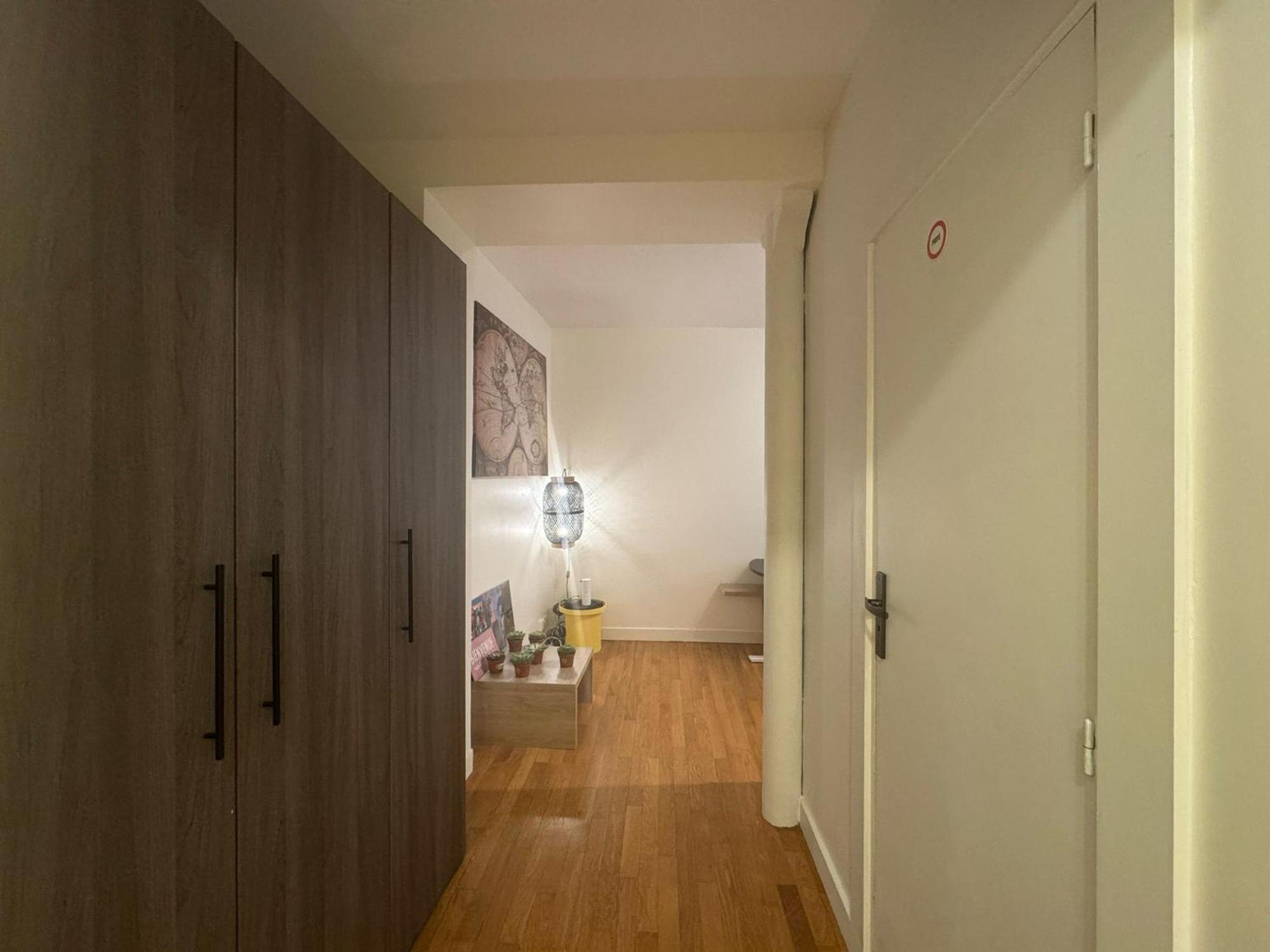 Marais, Sainte-croix Bretonnerie - 6 Places Appartement